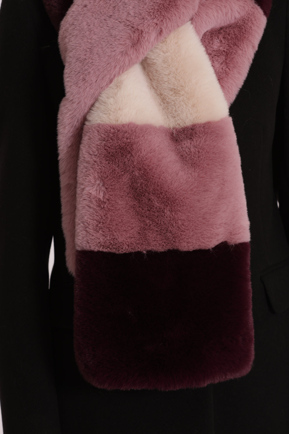 GIROCOLLO EFFETTO PELLICCIA