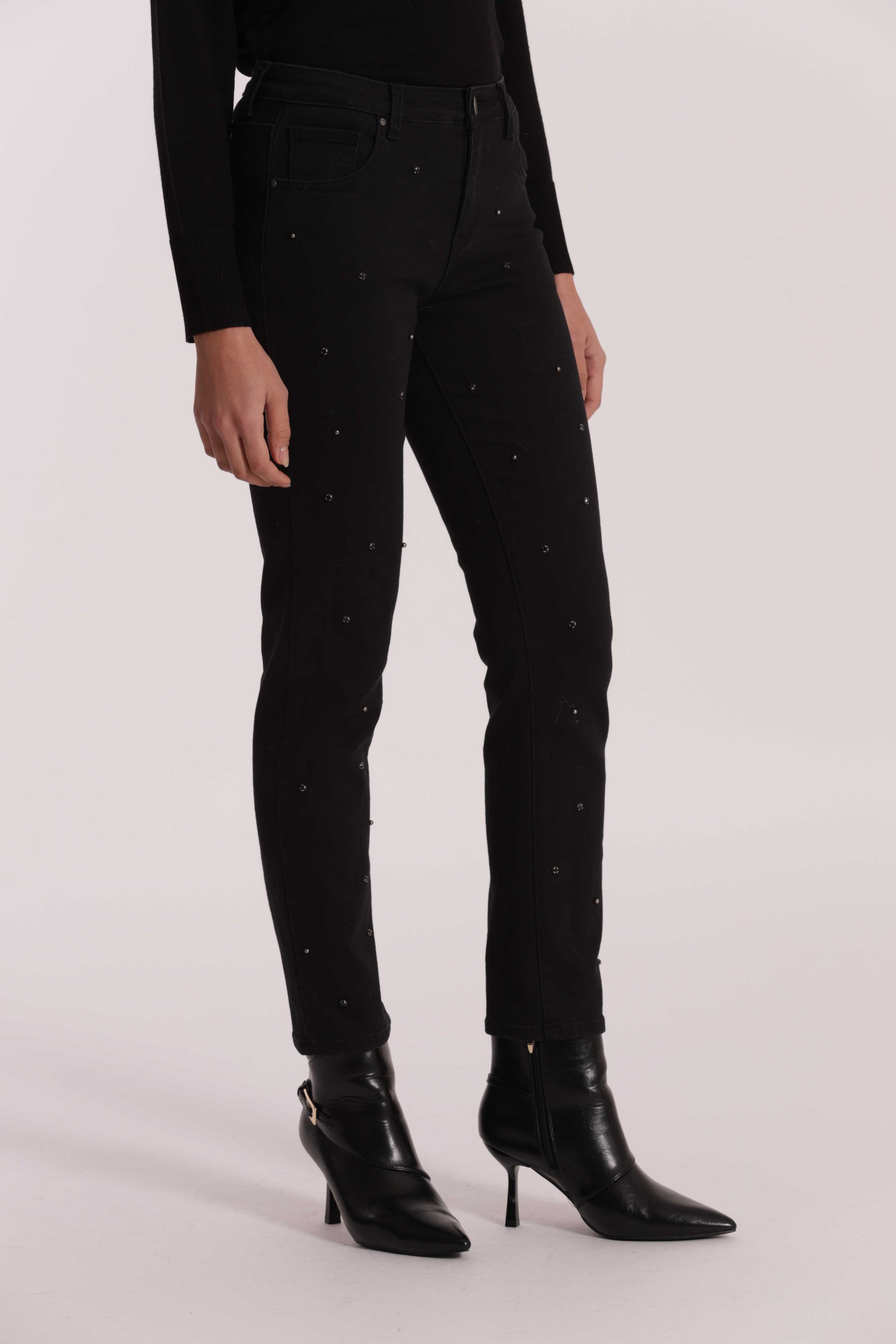 JEANS SIGARETTA CON STRASS