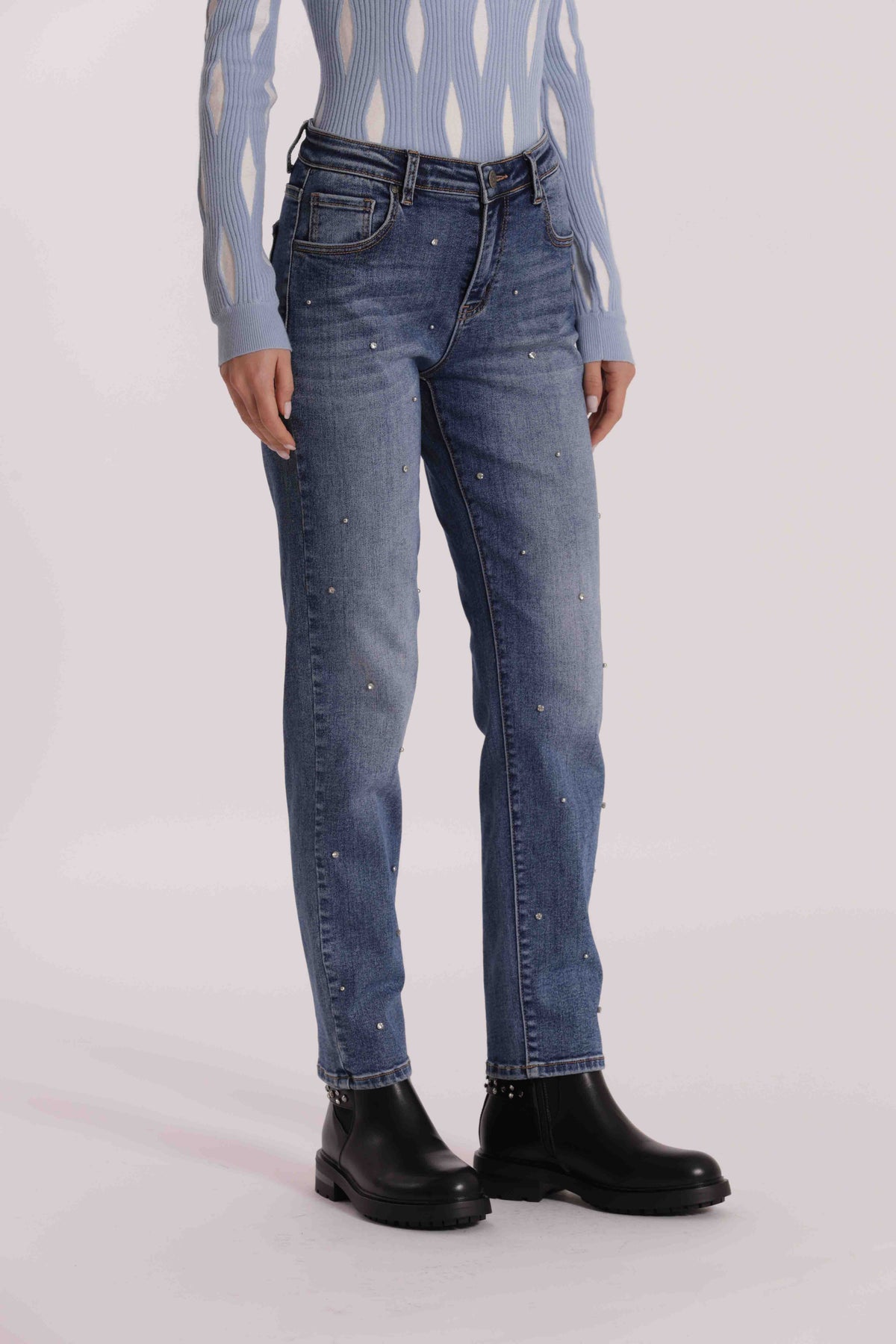 JEANS SIGARETTA CON STRASS