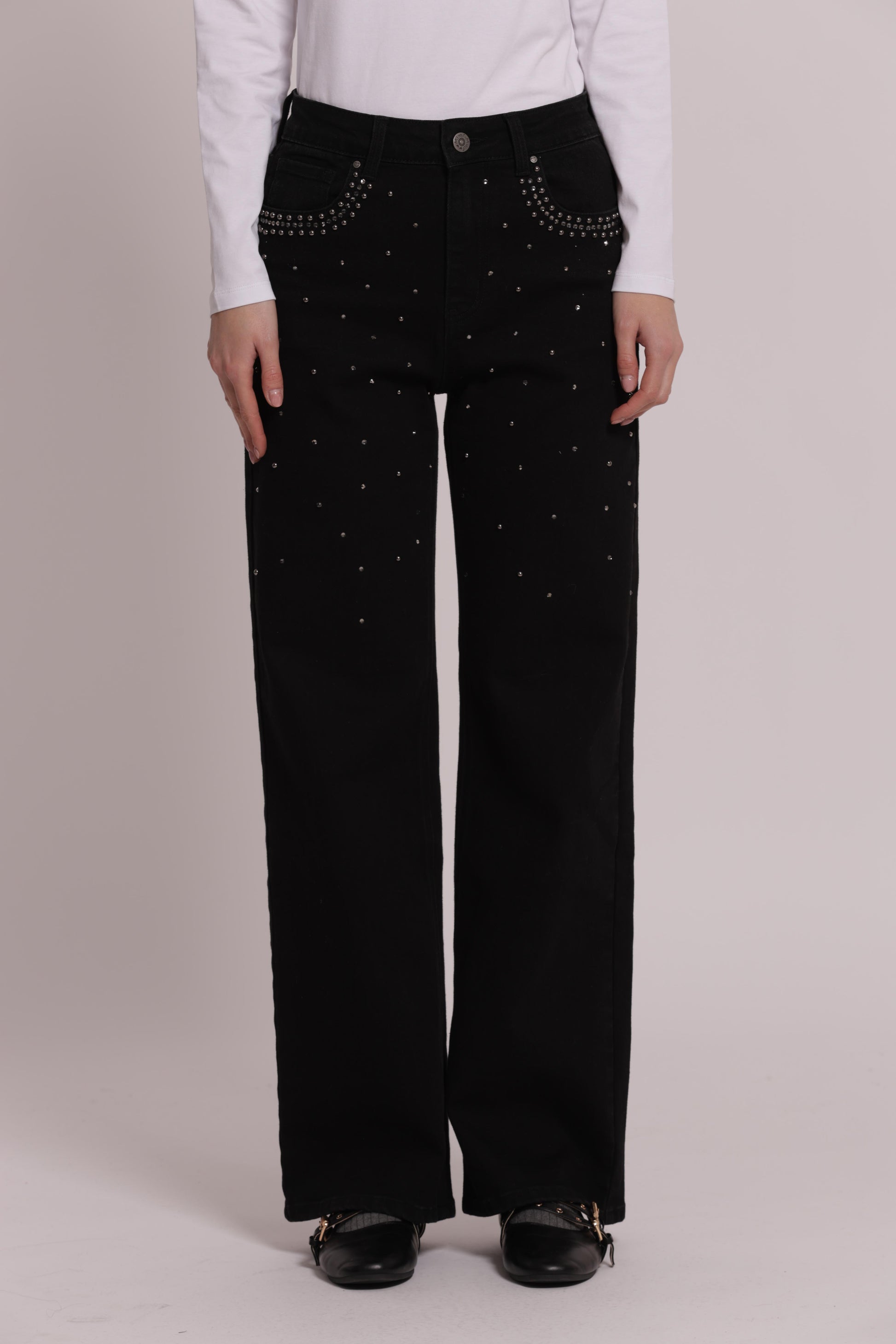 JEANS WIDE LEG CON BORCHIE E STRASS
