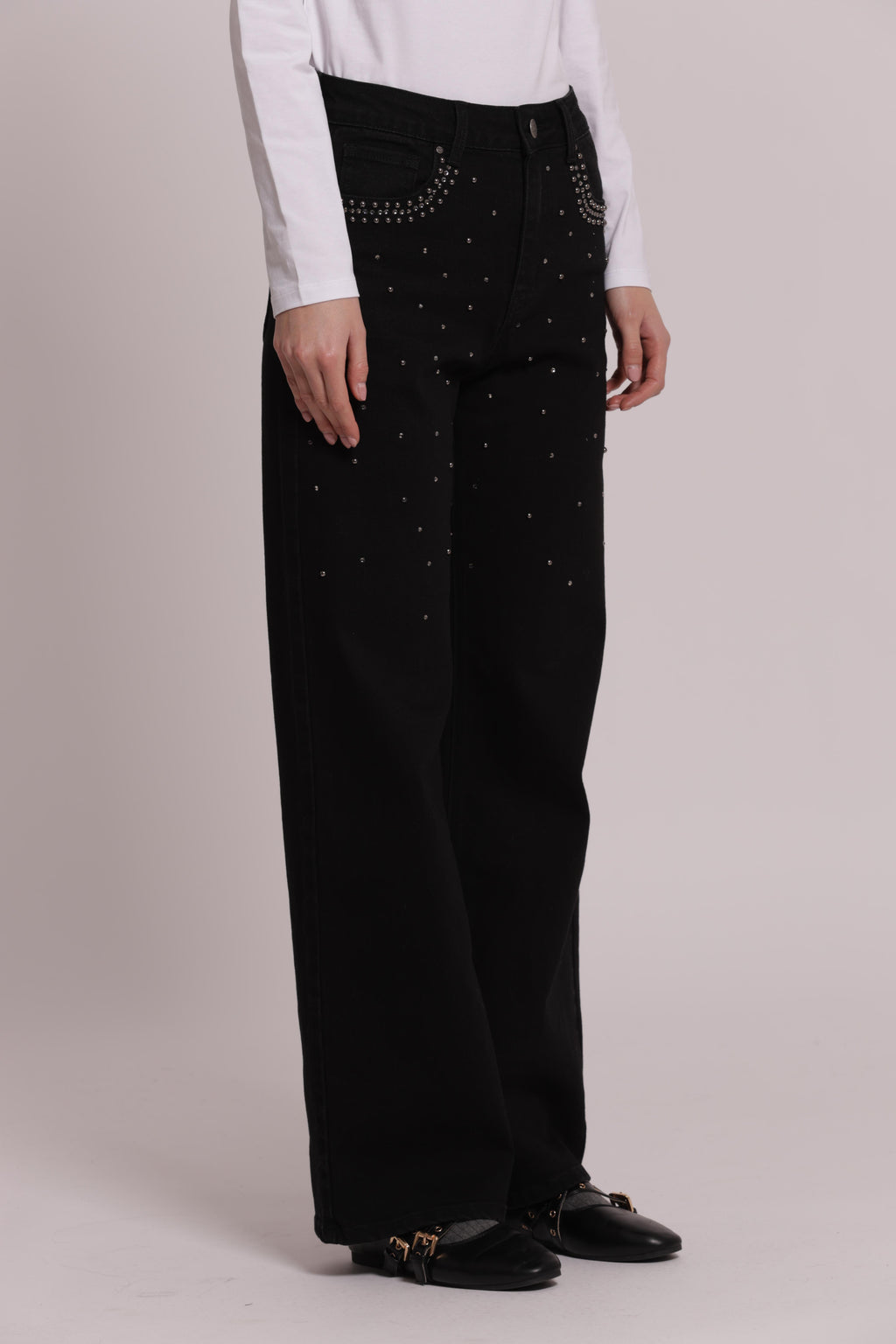 JEANS WIDE LEG CON BORCHIE E STRASS