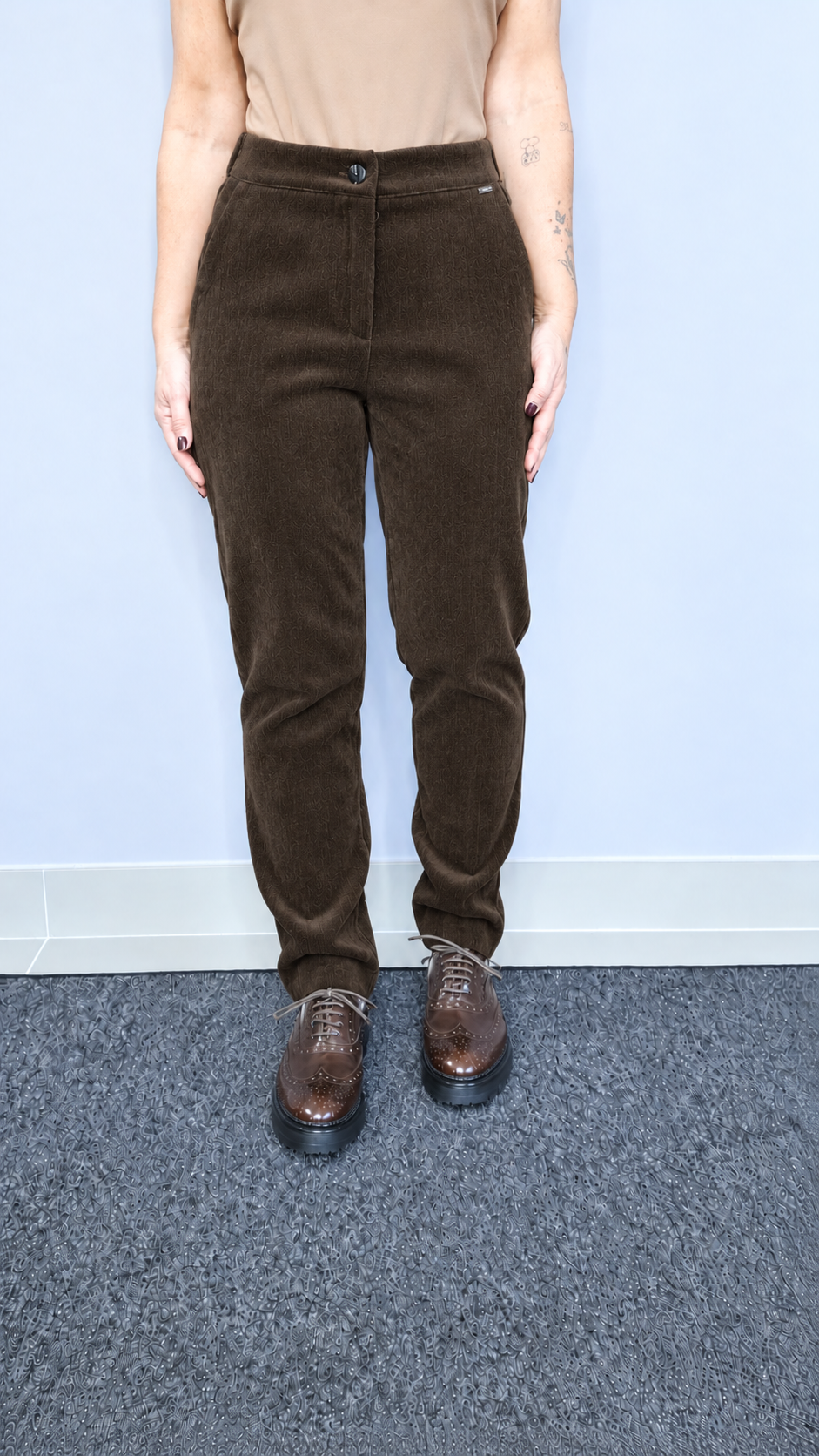 PANTALONE VELLUTO ELASTICO DIETRO
