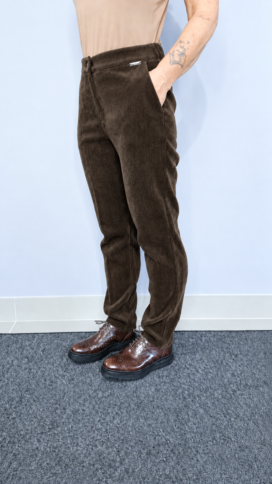 PANTALONE VELLUTO ELASTICO DIETRO