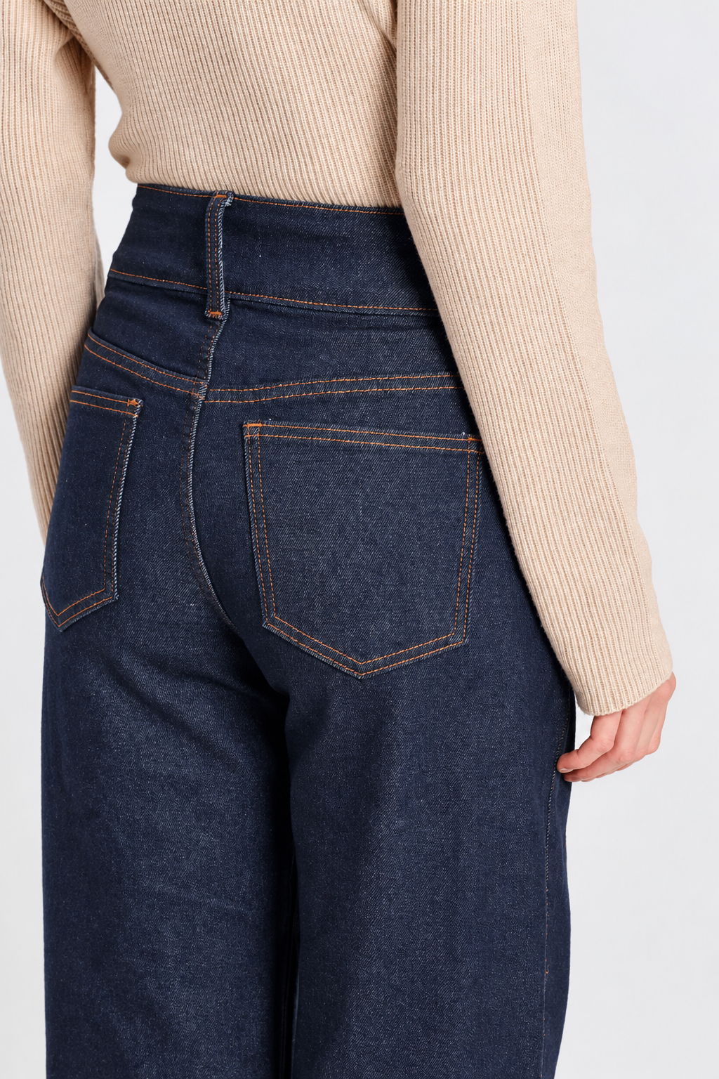 JEANS CON RISVOLTO ANIMALIER